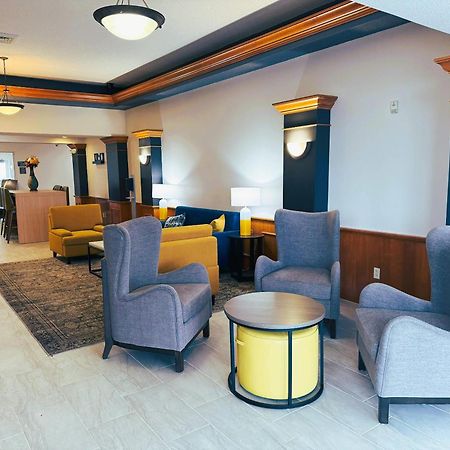 Comfort Inn & Suites Sheboygan I-43 Ngoại thất bức ảnh