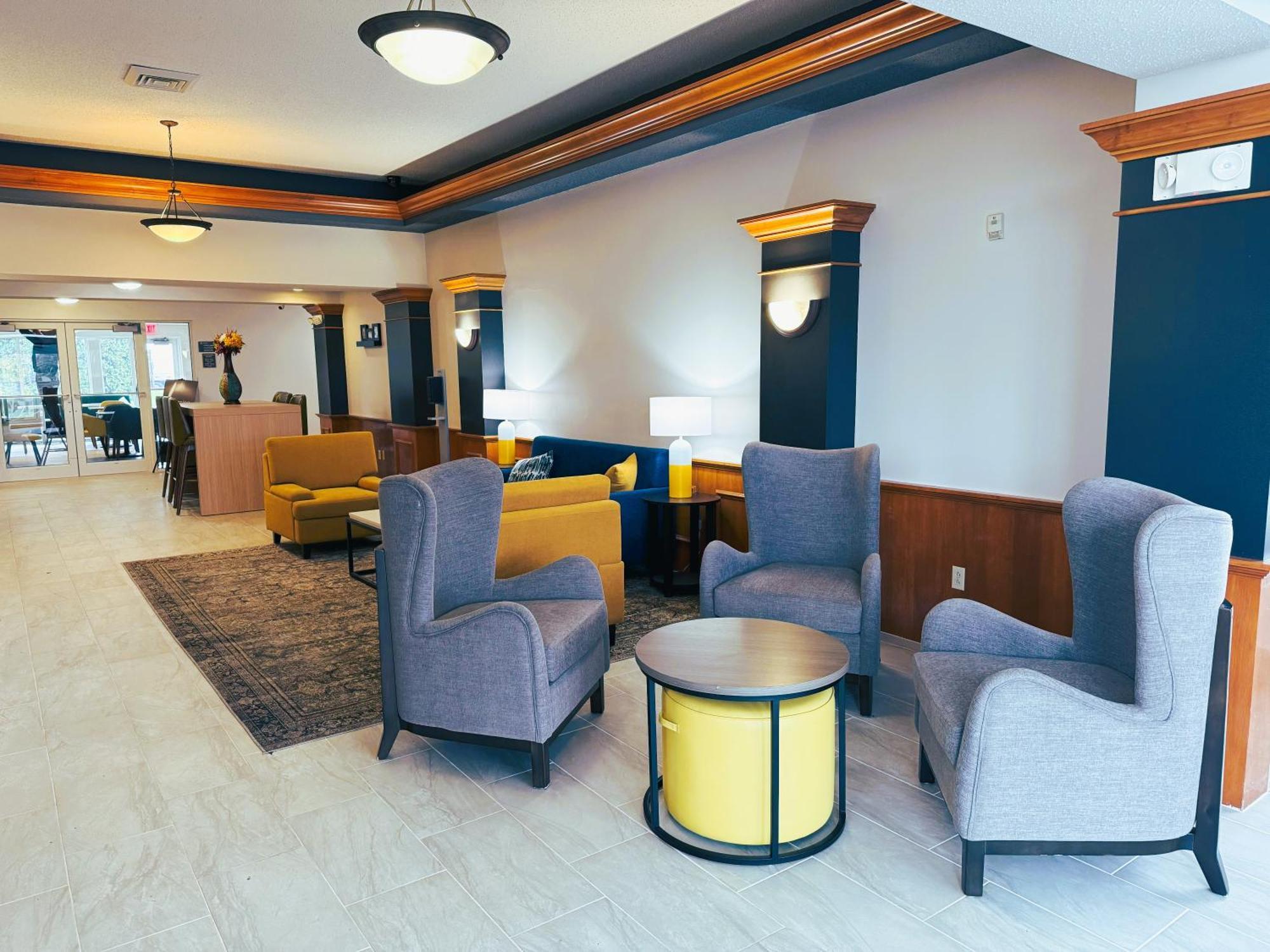 Comfort Inn & Suites Sheboygan I-43 Ngoại thất bức ảnh
