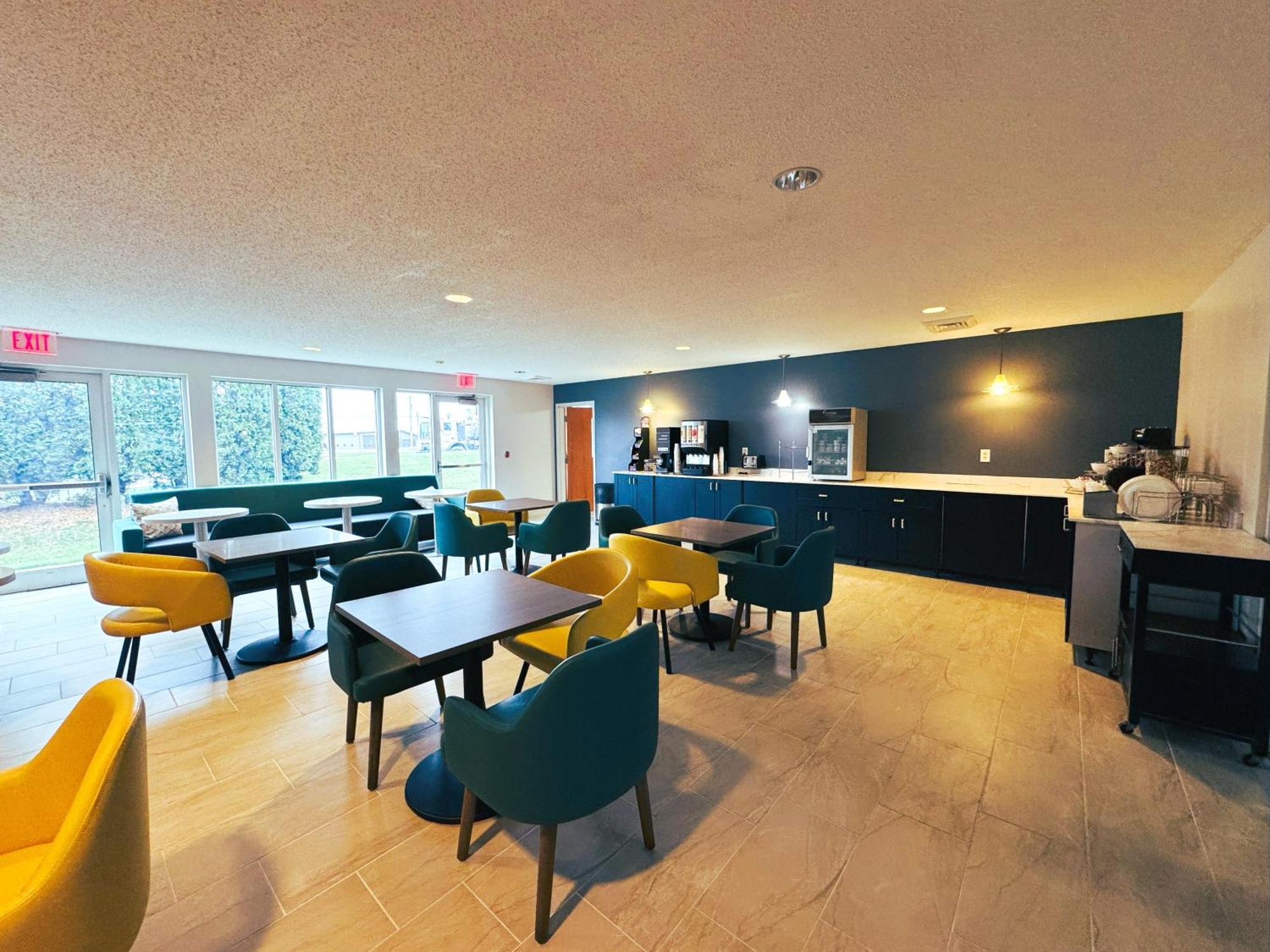 Comfort Inn & Suites Sheboygan I-43 Ngoại thất bức ảnh