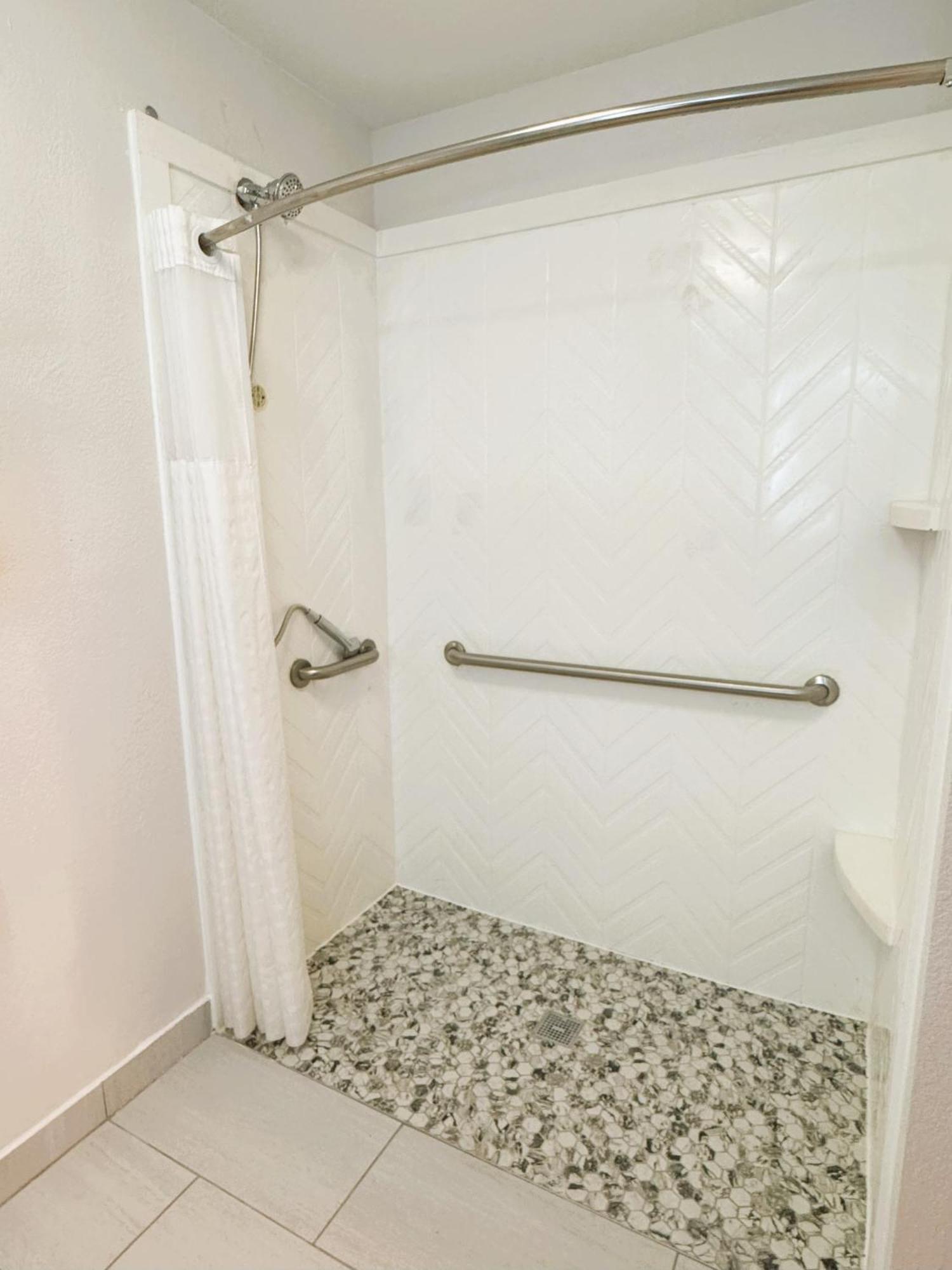 Comfort Inn & Suites Sheboygan I-43 Ngoại thất bức ảnh