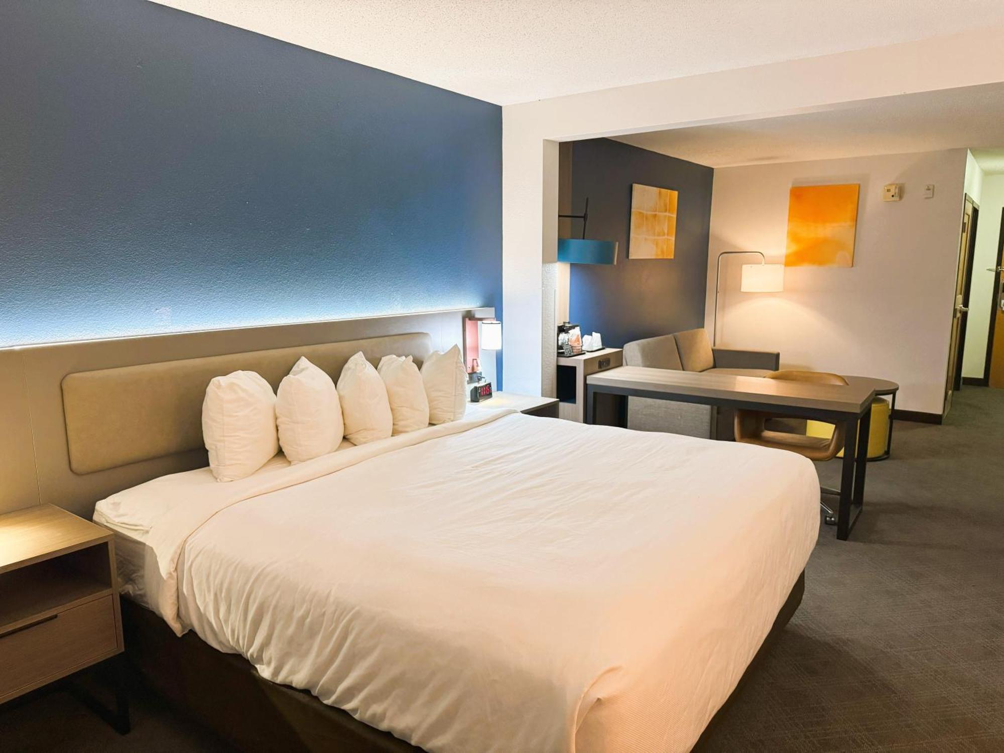 Comfort Inn & Suites Sheboygan I-43 Ngoại thất bức ảnh